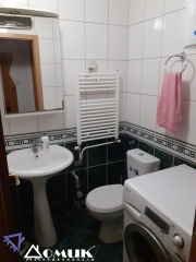268528